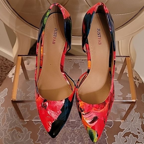 JustFab Dina Floral Print Heels - Picture 4 of 15
